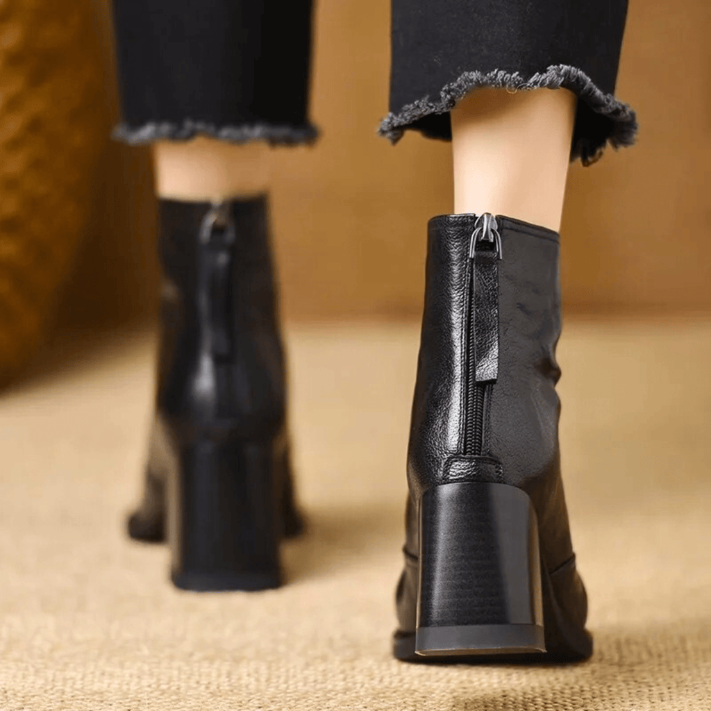 Claudia™ | Luxe enkellaarsjes met middelhoge hak